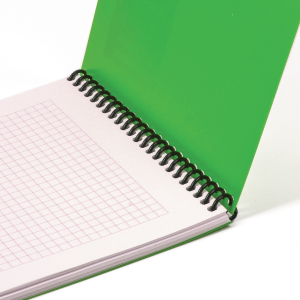 Блокнот А5 80 листов спираль пластиковая обложка пластик клетка
