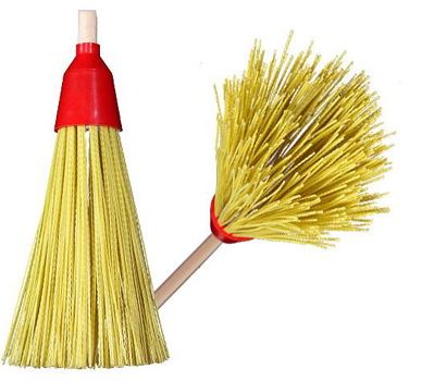 Метла пластиковая круглая с черенком