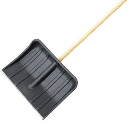 Лопата пластмассовая Снежок №2 с деревянным черенком
